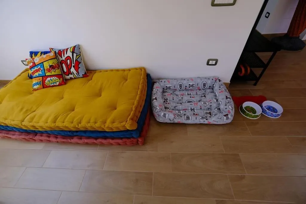 Vila Ibis Redibis Neapol 0*,  Itálie