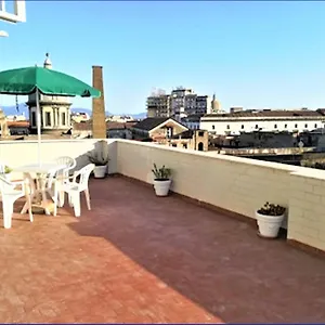 Casa vacanze La Dimora Delle Divinità, Napoli